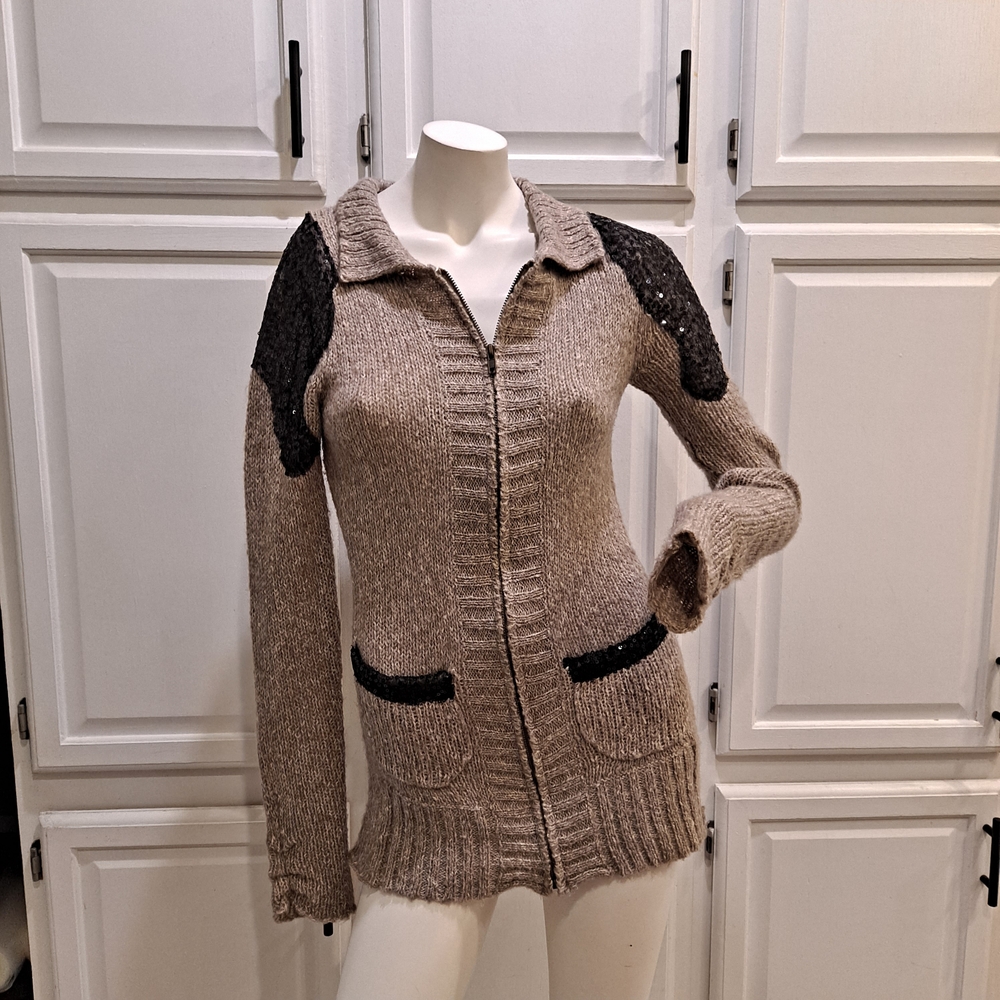 BKE Tan and Black Women's Zippered Front Cardigan W/Sequin Accents & Pockets